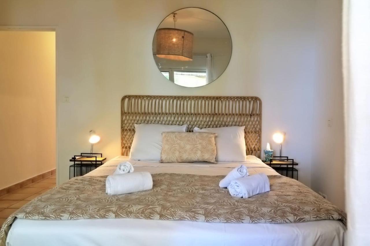 La Villa Caroline - 拉萨尔勒班 外观 照片